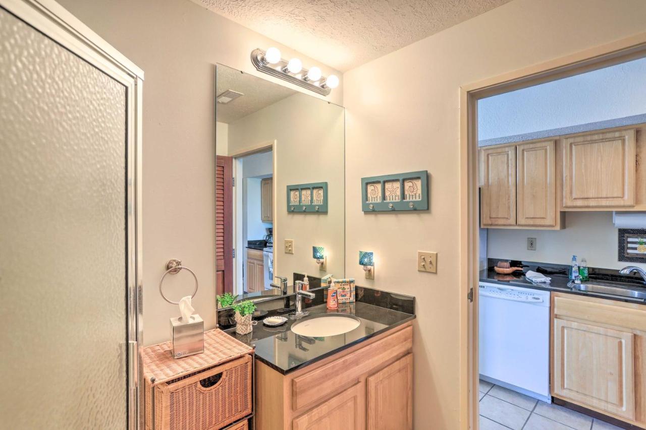 Waterfront Bass Island Retreat With Balcony And Tv Apartment Put-in-Bay Bagian luar foto